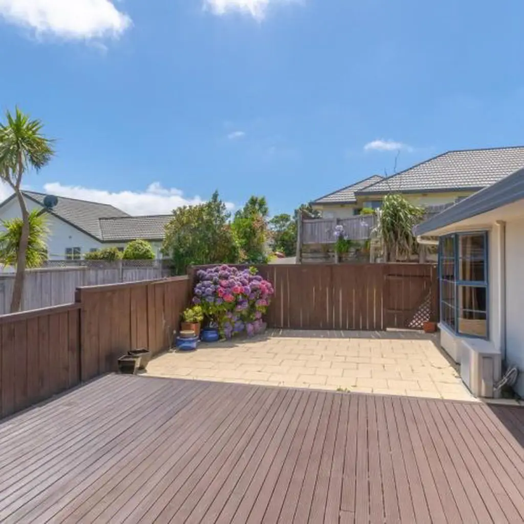 4 Bedroom house for rent in Woodridge Wellington 8