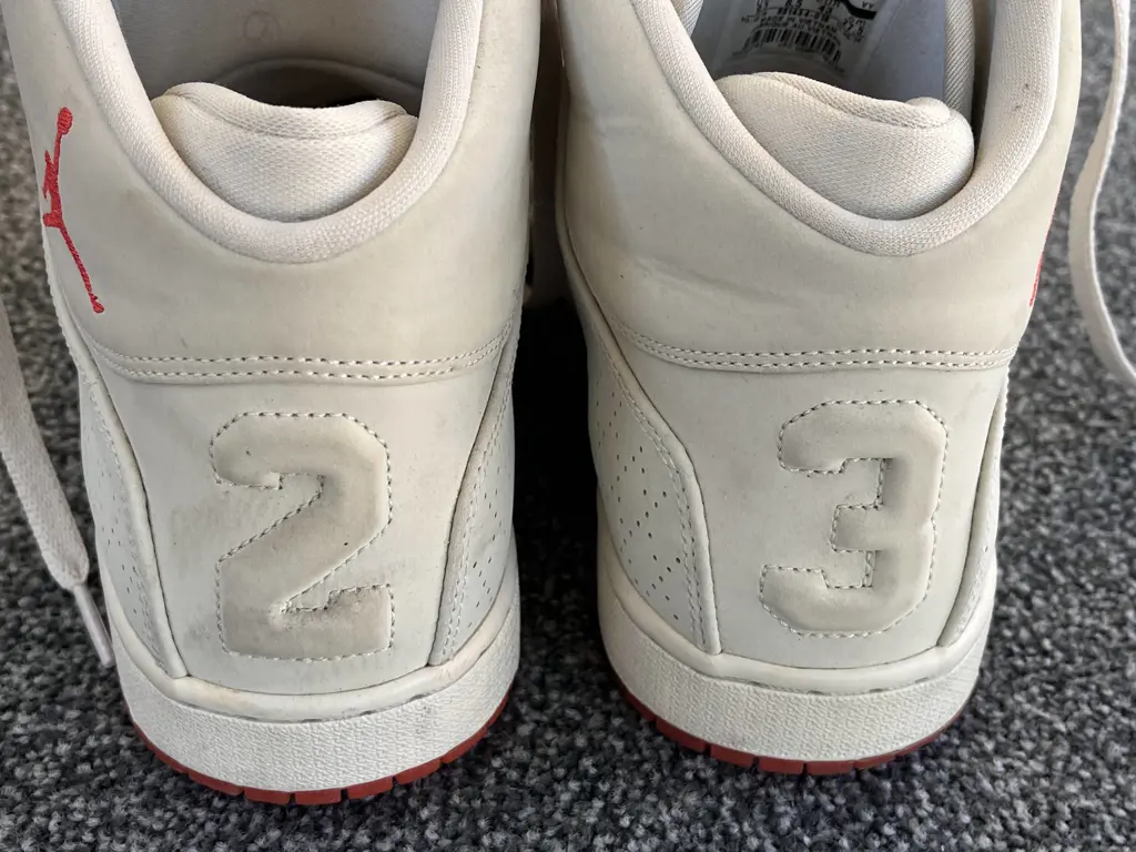 Jordan Shoes used as new 3